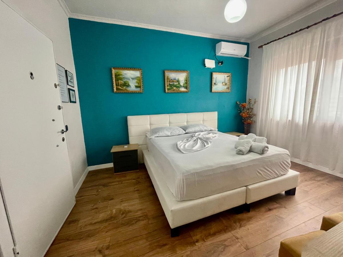 Central Room Private Entry And Bathroom Tiran Dış mekan fotoğraf